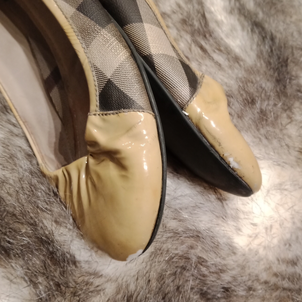 Burberry flats - Picture 13 of 16